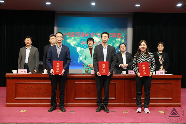 1540257372244.jpg 微信囄_201810201716002.jpg