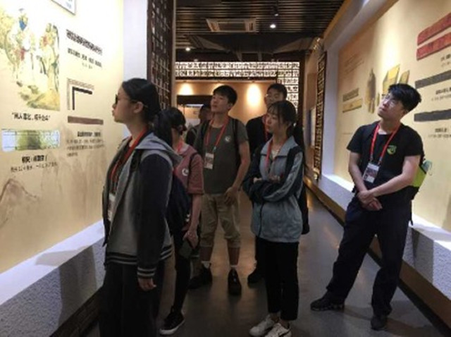 1525825949650.jpg 鐜扮鍑嗗ぇ瀛︾敓5.jpg